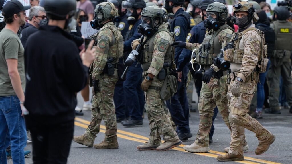 Trump deploys california national guard to oregon