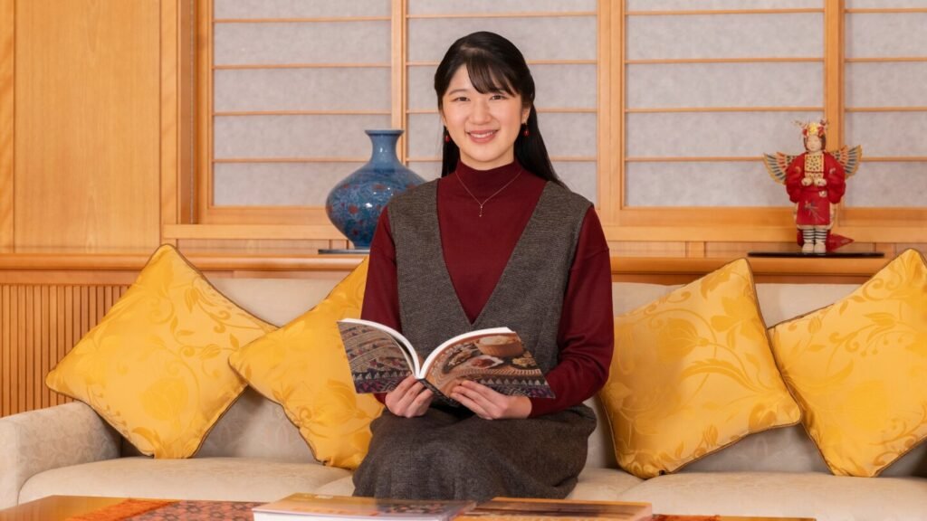 Support Grows for Princess Aiko's Ascension to the Japanese Throne