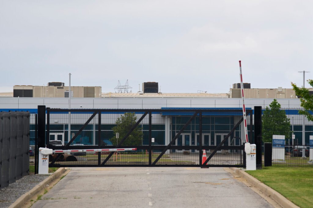 Strategic Solutions for Sustainable Data Center Growth