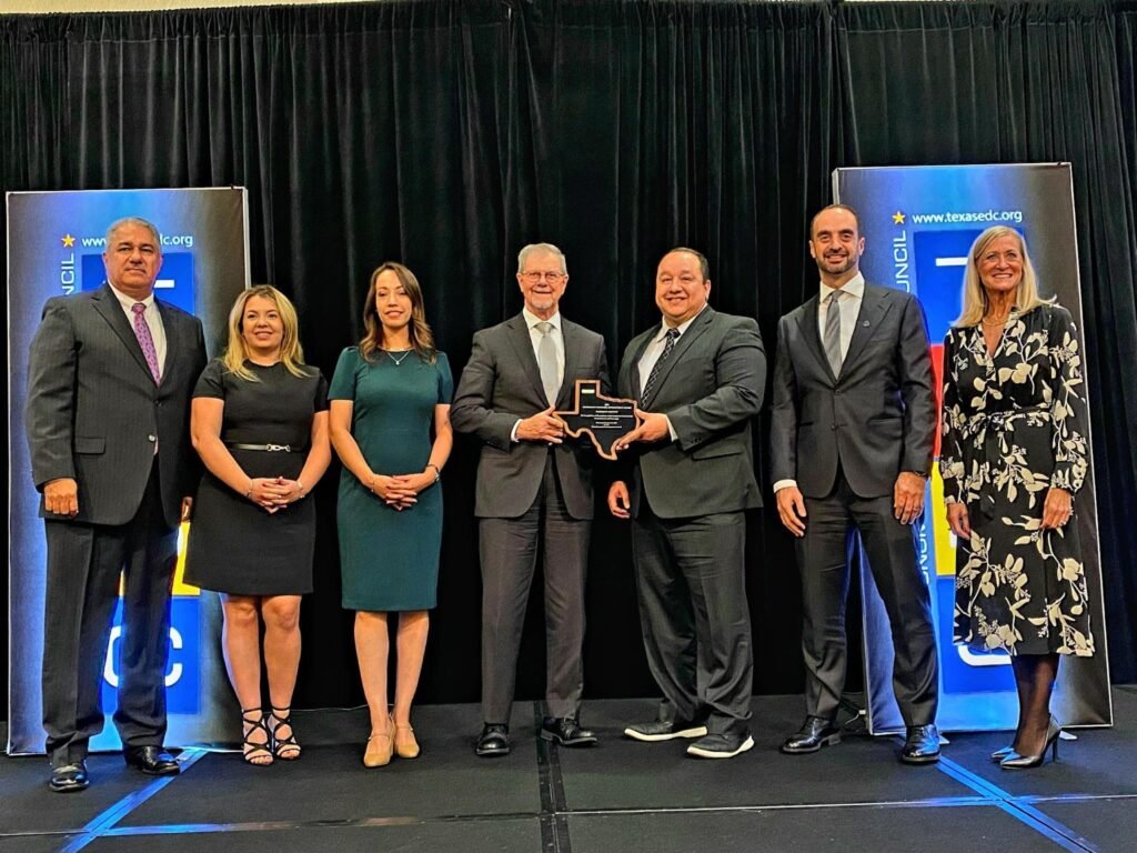 Cameron Co. Honored with Economic Development Award for Rio Grande