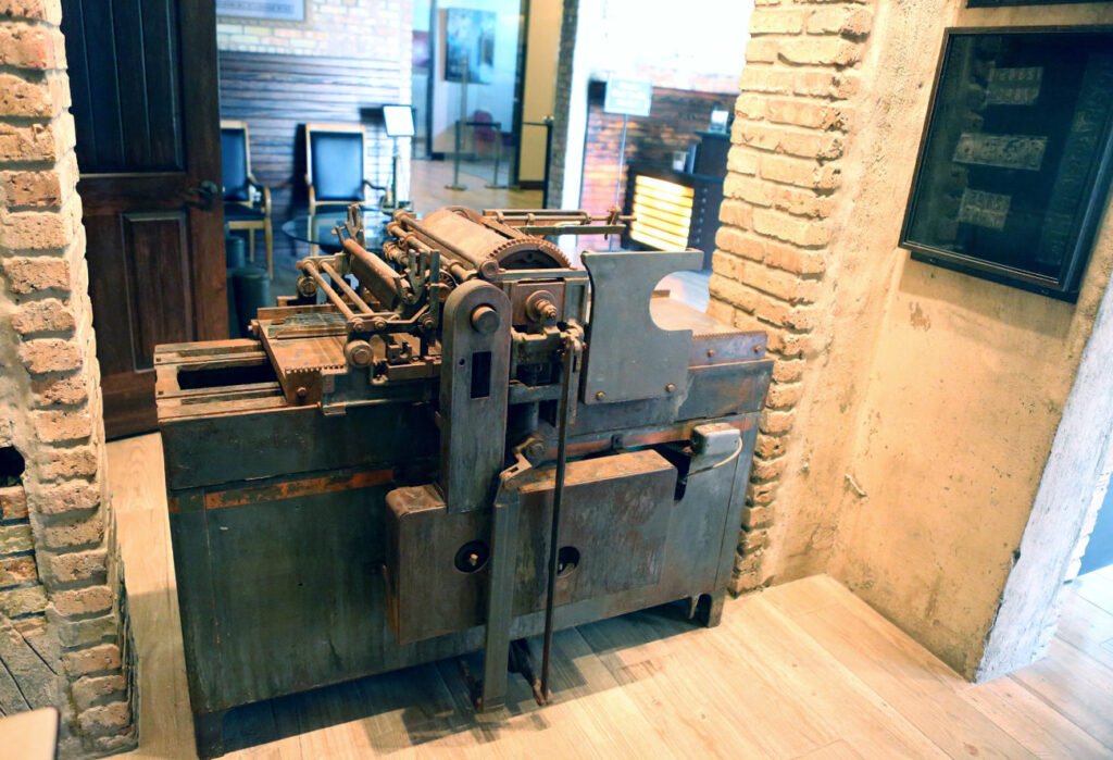 Valley Town Crier Ends Decades of Print Tradition Valley Town Crier Ends Decades of Print Tradition