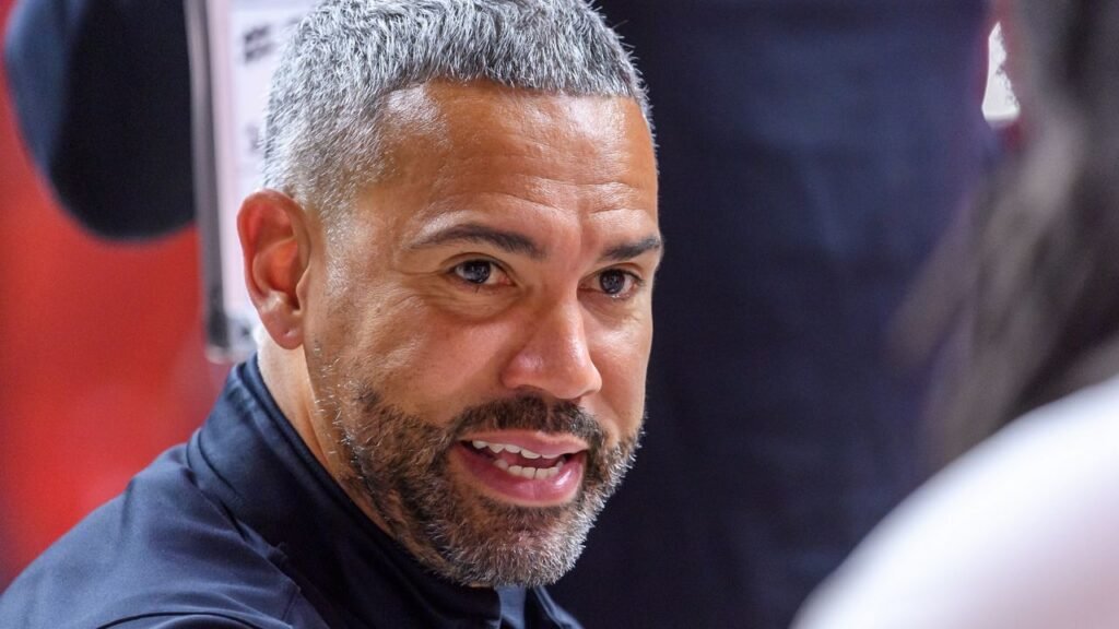 Kahil Fennell Revitalizes Western Michigan Football Program Kahil Fennell Revitalizes Western Michigan Football Program