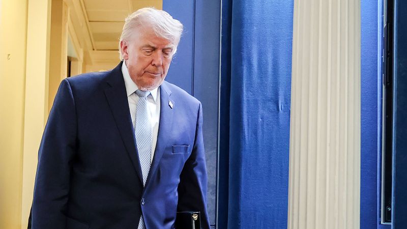 Iran Conflict: Trump Backs Ceasefire with Key Gulf Passage Demand Iran Conflict: Trump Backs Ceasefire with Key Gulf Passage Demand