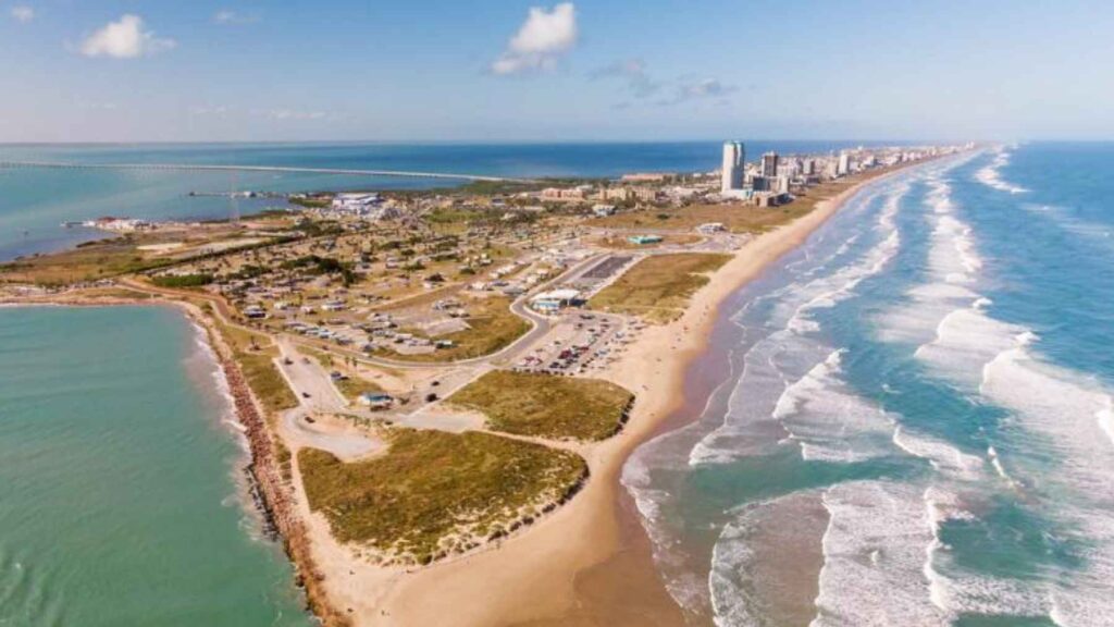 Write a new simple attractive title based on the title from A privately funded $1 billion desalination plant is headed for South Padre Island, and it could pull 50 million gallons of drinking water from the sea daily and dont use quote marks Write a new simple attractive title based on the title