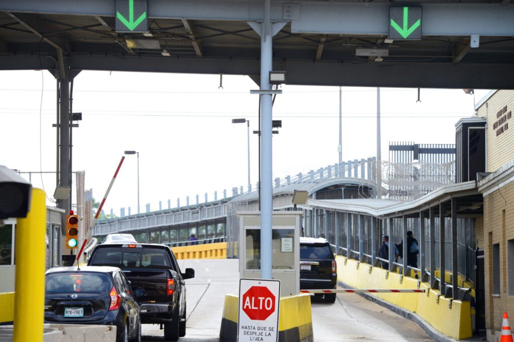 Write a new simple attractive title based on the title from Dallas man caught trying to smuggle 21 guns to Mexico from Brownsville and dont use quote marks Write a new simple attractive title based on the title