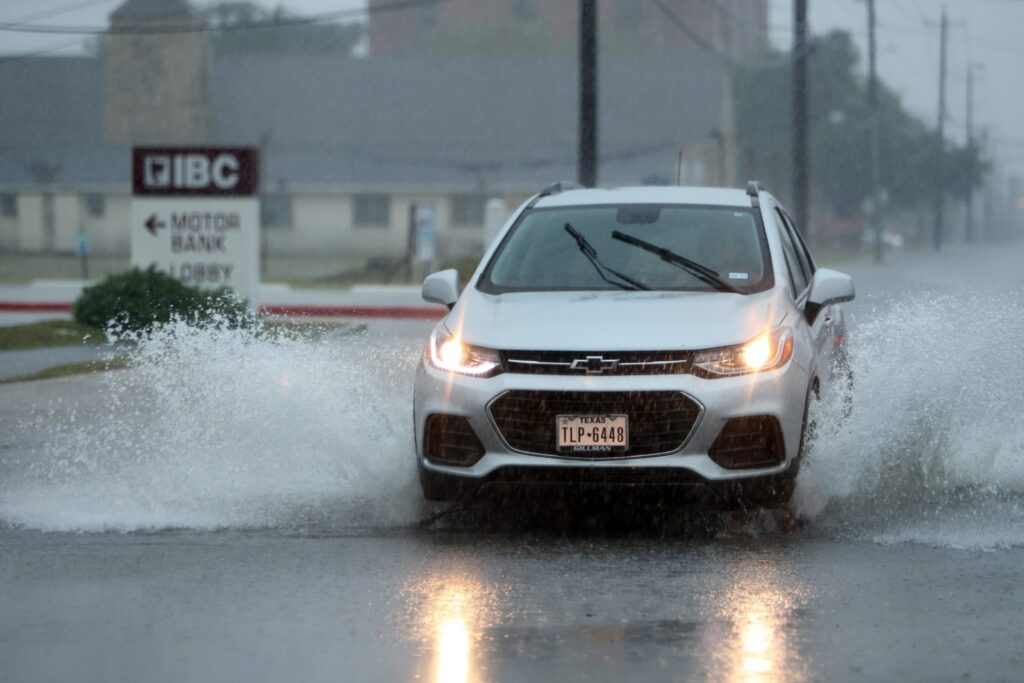 Write a new simple attractive title based on the title from Flash flood update: Conditions for rain persist through week and dont use quote marks Write a new simple attractive title based on the title